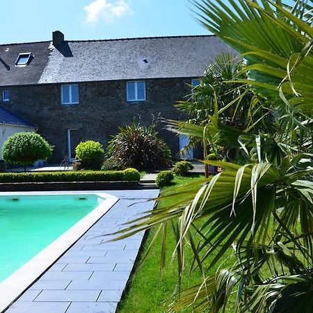 Maison D'Hotes La Closeraie De La Baie Saint-Méloir-des-Ondes Екстериор снимка