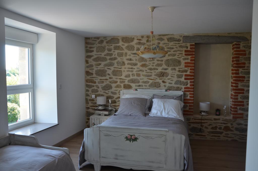 Maison D'Hotes La Closeraie De La Baie Saint-Méloir-des-Ondes Екстериор снимка